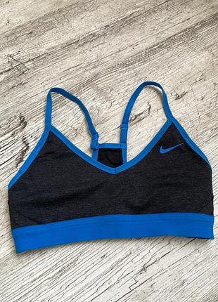 Жіночий спортивний топ nike indy оригінал з регульованими бретелями та логотипом