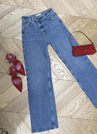 Джинси zara розмір m темно-синій колір 💙