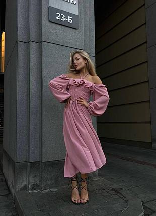 Легкое платье на резинке - женственная модель для идеального лета