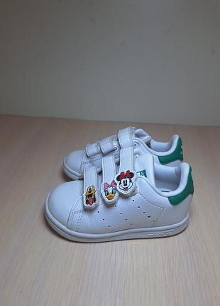 Кроссовки adidas