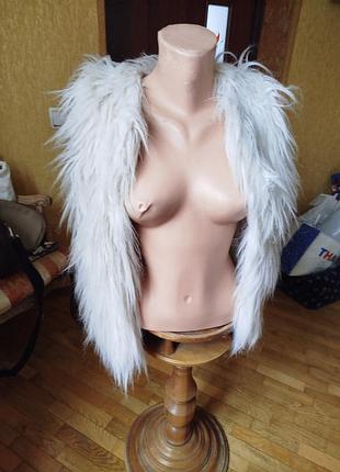 Жилетка фирмы river island