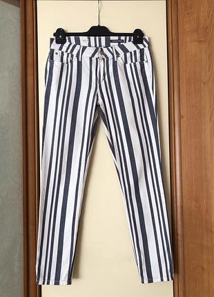 Женские брюки джинсы скини в полоску стресс tommy hilfiger