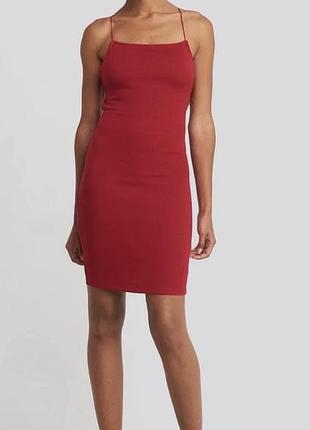 Сукня-футляр від bershka