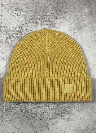 Шапка біні чоловіча strellson кольору гірчиці 80% вовна 20% нейлон