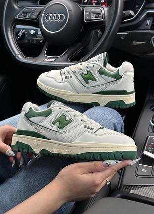 Жіночі кросівки new balance 550 green white summer  маломірні