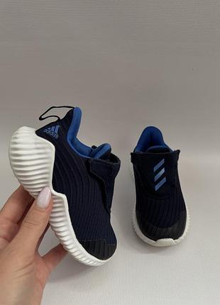Кросівки adidas original 23 розмір-устілка 14 см