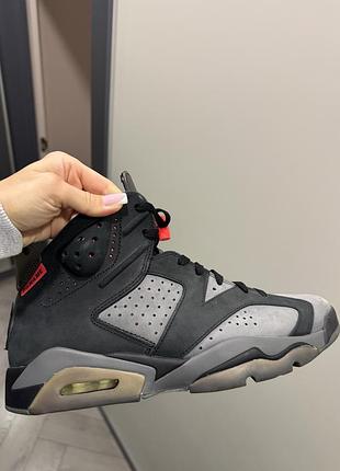 Продам чоловічі кросівки jordan ( лімітована колекція )