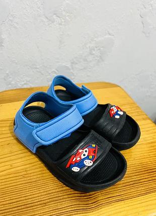 Босоніжки для хлопчика
