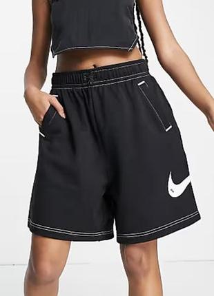 Оригинальные женские шорты от бренда nike
