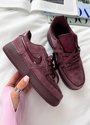 Женские кроссовки nike air force замша
