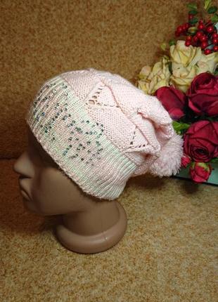Ажурна в'язана дитячий демісезонний шапка на дівчинку