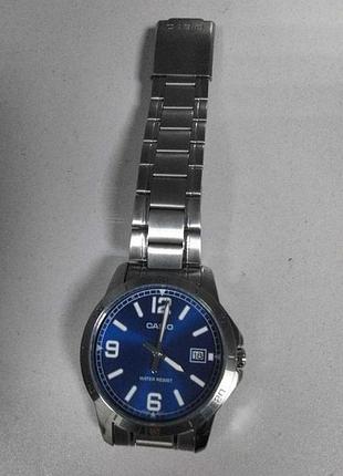 Наручные часы б/у casio mtp-v004d-2b