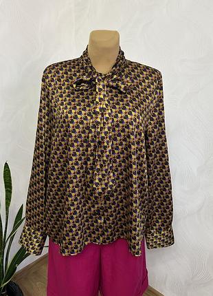 Сатинова блуза з бантом zara