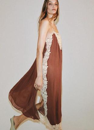 Платье на бретелях с кружевом zw collection