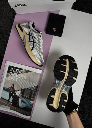 Кросівки asics 2