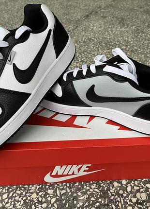 Оригінальні чоловічі кросівки nike