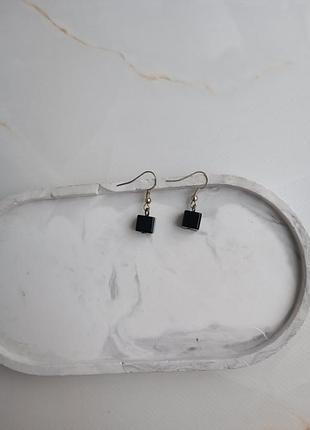 Сережки кубики