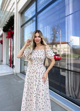 Муслінова довга сукня у принтах
