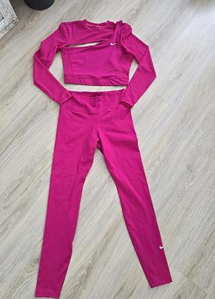 Костюм, топ, лосини nike s