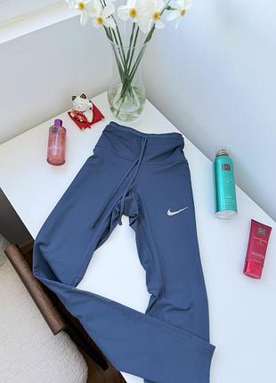 Темно сині спортивні лосини для бігу nike