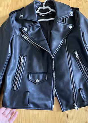 Zara курточка косуха шкіряна xs