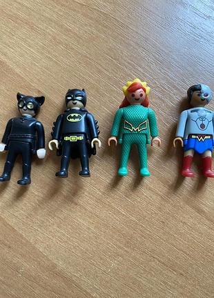 Іграшки кіндер колекція - dc superheroes x playmobil