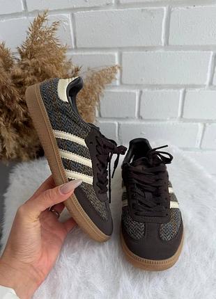 Кроссовки adidas женские ограниченный выпуск коричневые