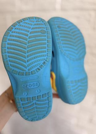 Бомоніжки шльопки crocs 4