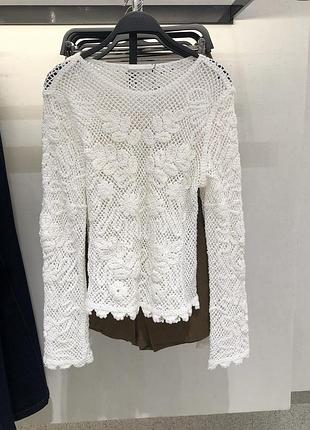 Мереживний топ з вишивкою zara