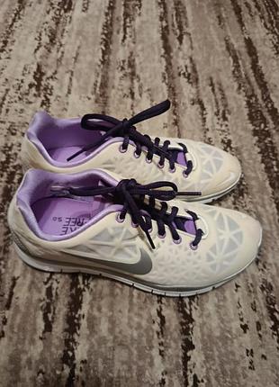 Оригинальные кроссовки nike free