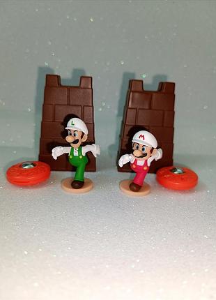 Колекційні  іграшки mario bros luigi від nintendo,