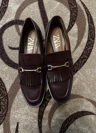Лофери zara