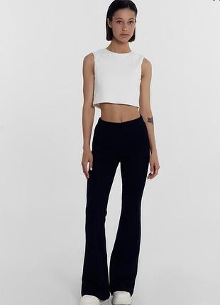 Boohoo нові трикотажні штани клеш жіночі чорні спортивні розмір xs-s