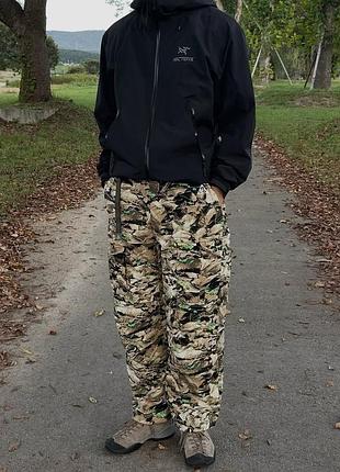 Оригинальные карго брюки nike acg smith summit cargo leafcutter camo