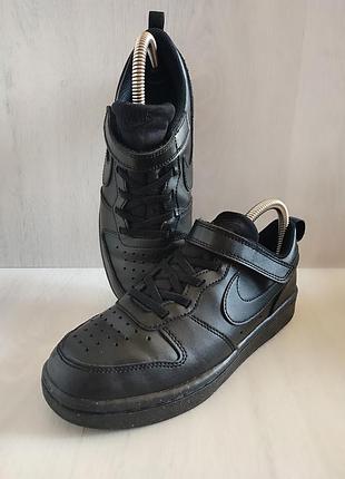 Кроссовки nike 35- стелька 22 см