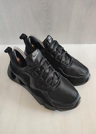 Кроссовки nike ryz 39- стелька 24,5 см