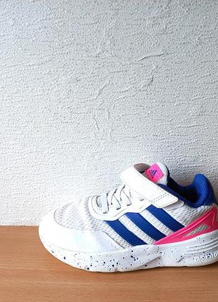 Классные кроссовки adidas 31.5 р. стелька 20.4 см.