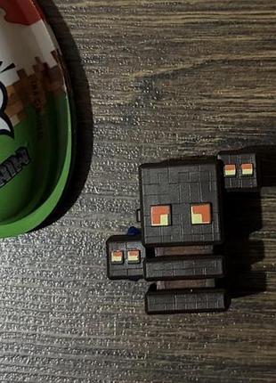 Фігурка kinder joy minecraft майнкрафт magma лавовый куб