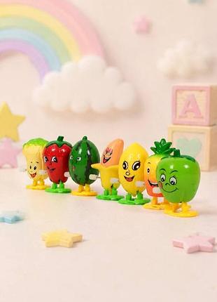 Игрушка заводная веселые фрукты