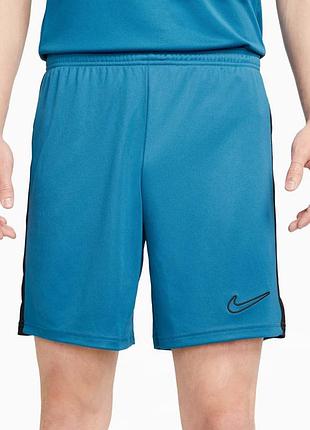 Nike salomon jack wolfskin mammut rab