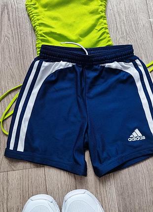 Шорты adidas 7-8 р