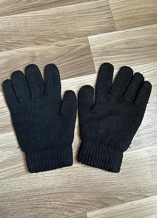 Зимние перчатки