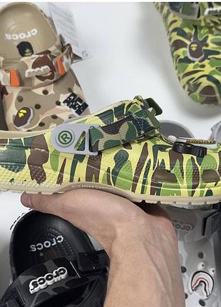 Тапки crocs x bape 3