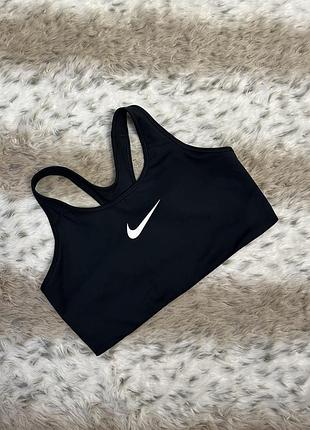 Оригинальный топ для тренировок nike