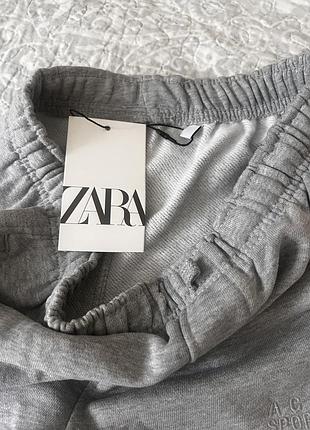 Нові спортивні штані від zara
