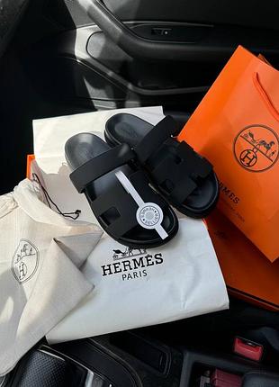 Чорні шкіряні шльопаці ерме люкс якості