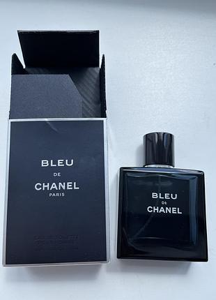 Пустий флакон з парфумів з коробкою blue de chanel