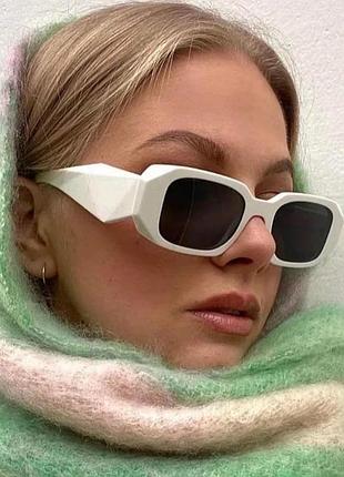 Стильные женские белые очки