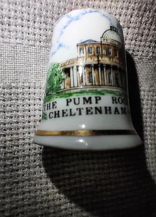 Напёрсток, сувенир из фарфора  fine bone britain.
