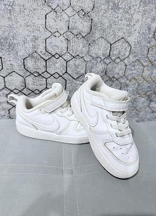 Кросівки nike з натуральної шкіри